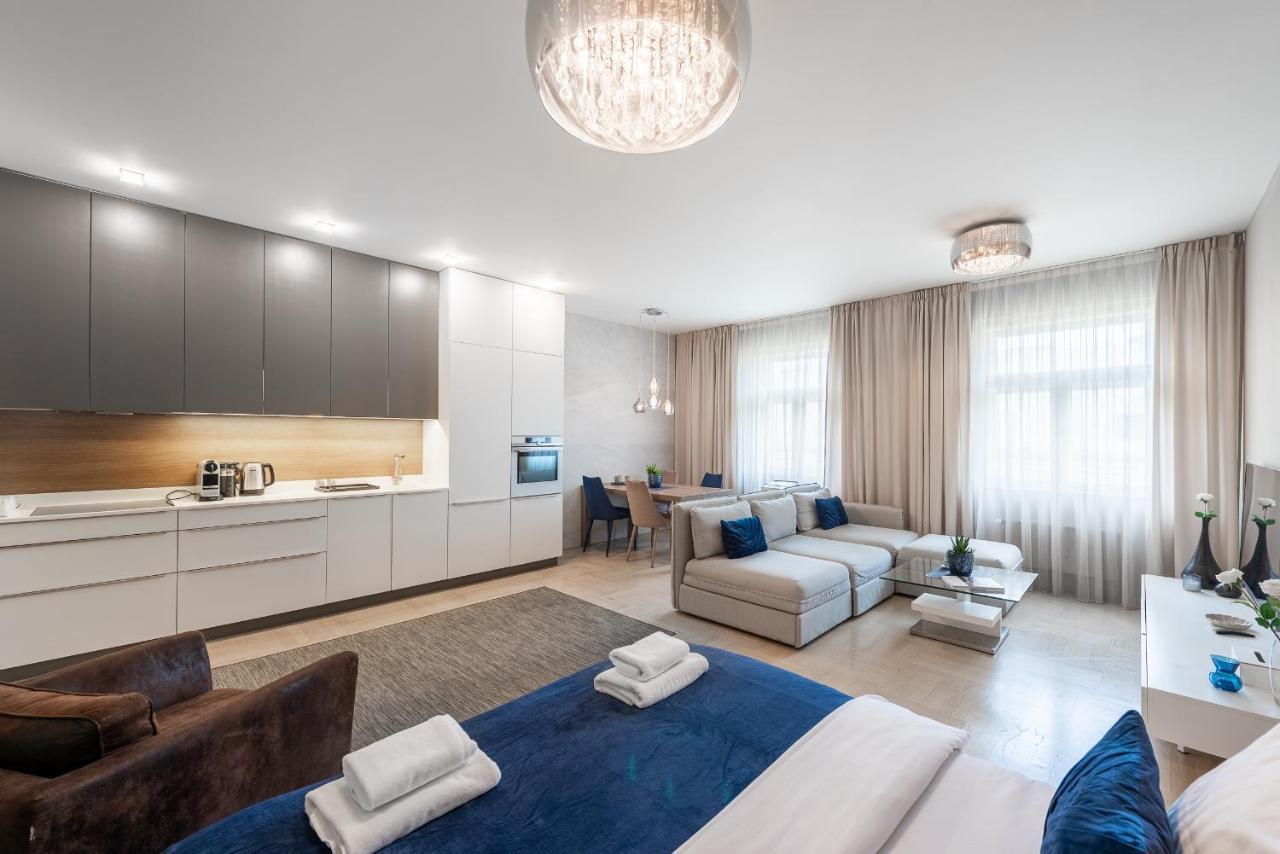 New Luxury Apt With Ac&Parking In The Center Of Prague Appartement Buitenkant foto