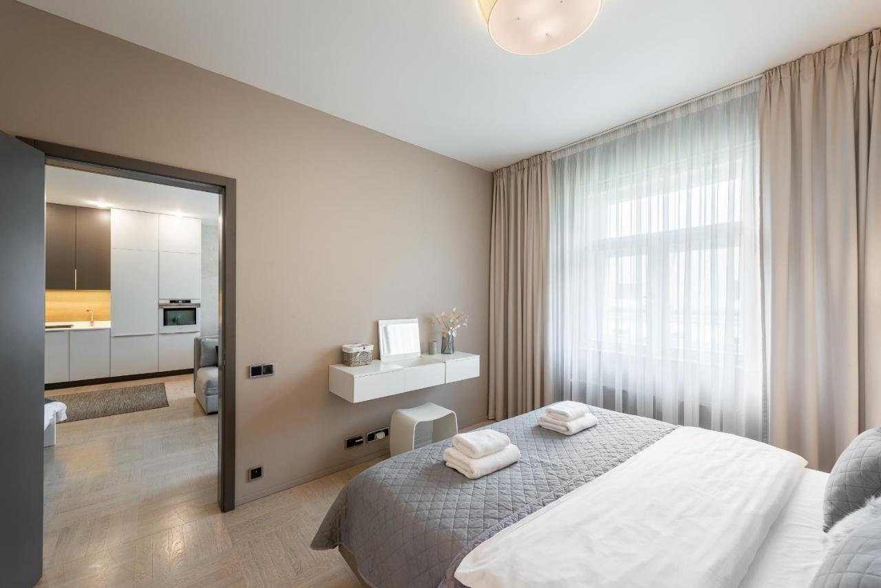 New Luxury Apt With Ac&Parking In The Center Of Prague Appartement Buitenkant foto