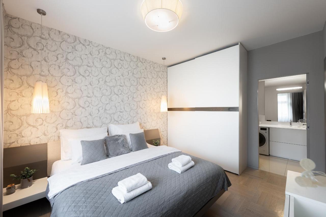 New Luxury Apt With Ac&Parking In The Center Of Prague Appartement Buitenkant foto